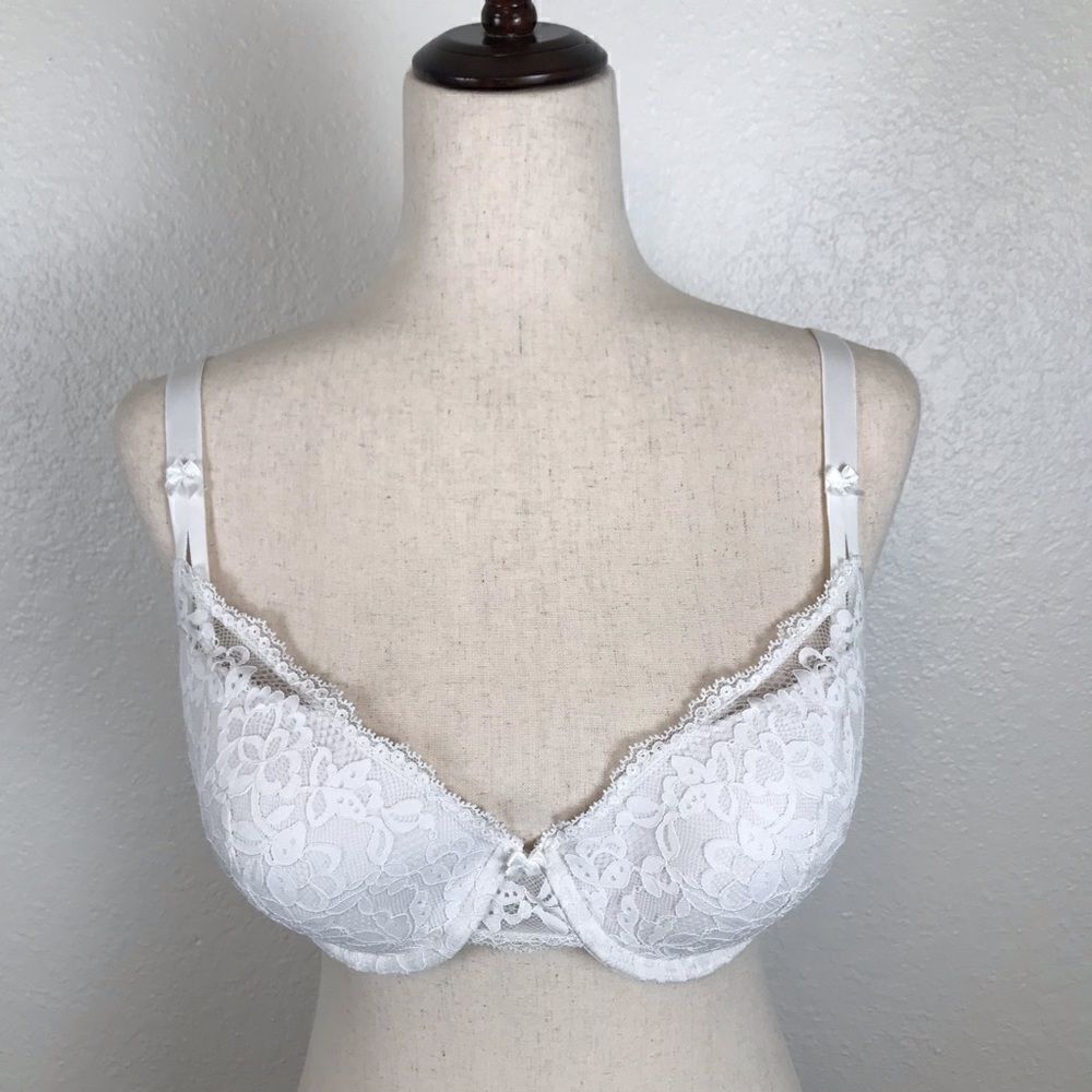 Maidenform white lace underwire bra 38C